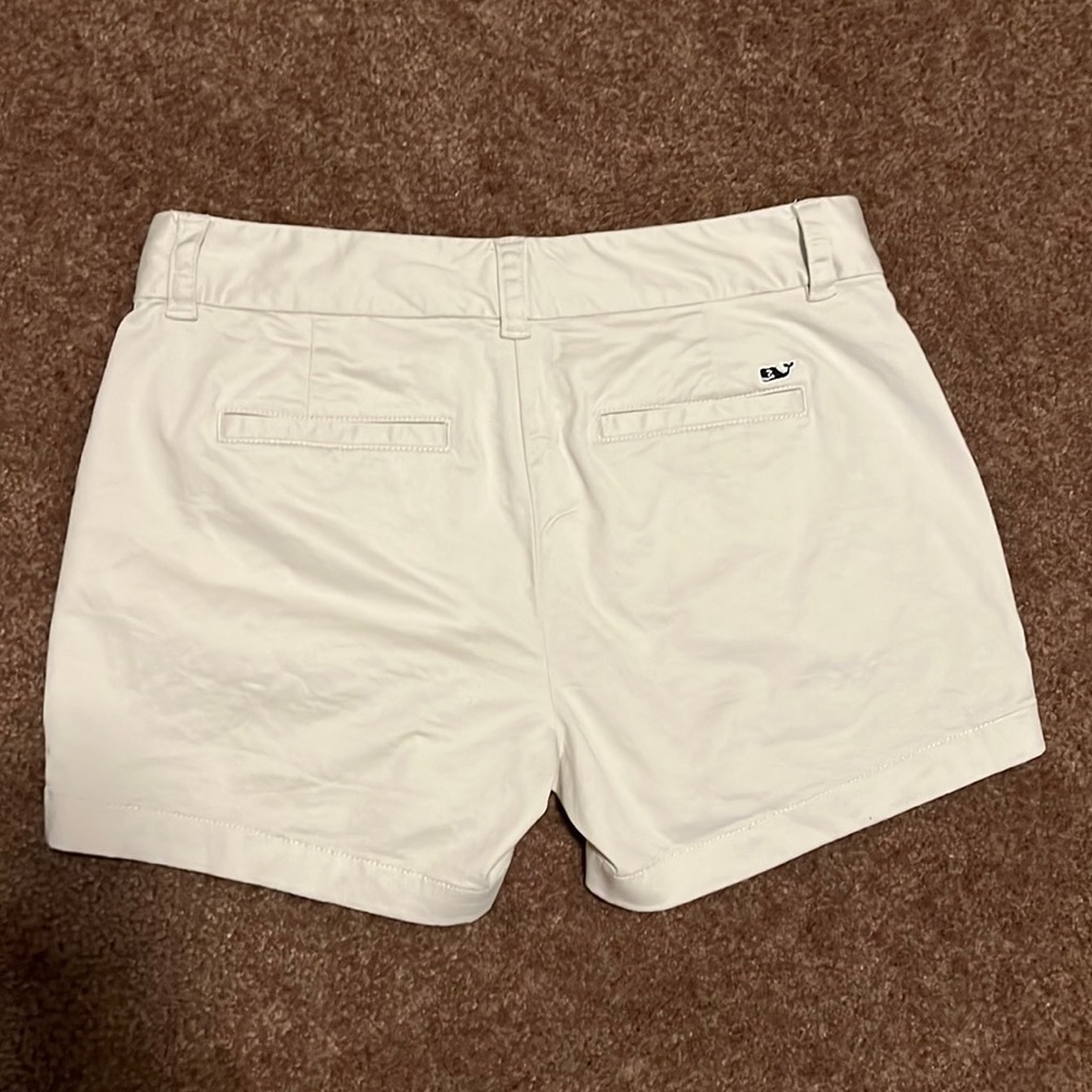Off White Shorts by Vineyard Vines Size 2 Mid rise Off White Cream Color